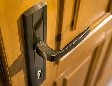 鸠江24小时上门开锁公司